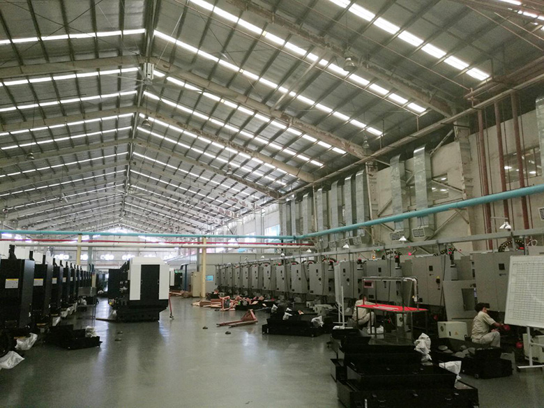 高大注塑车间工业大风扇工程案例-福泰通风